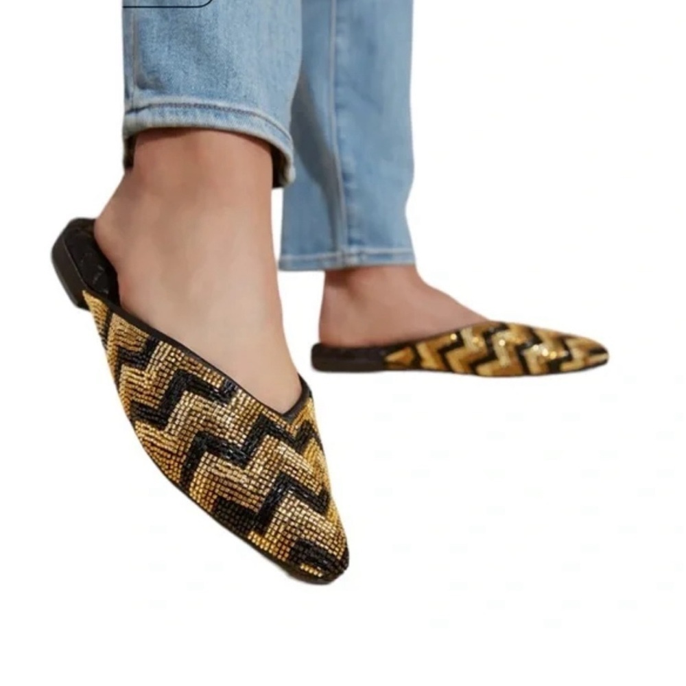 Birdies / THE SWAN in Deco Beaded Satin Chevron / Size 6.5 NEW